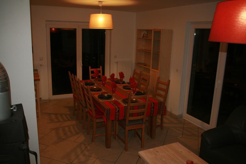 Entre Seve Et Ciel Villa Tillet Ruang foto